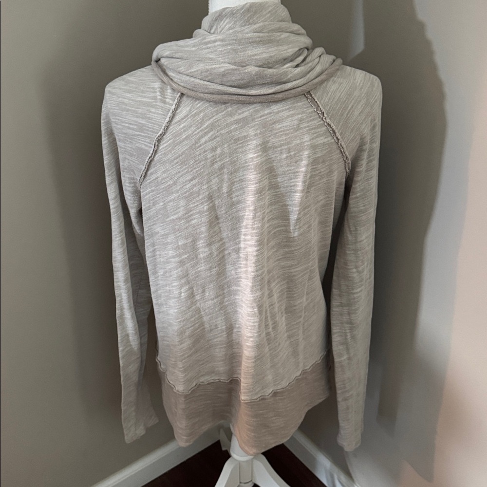 Free People Beach cacoon cowl neck cotton slub top with raw edges - Picture 11 of 15